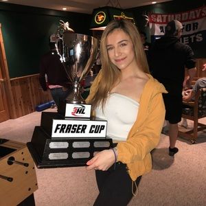 Meet your Posher, Ariel